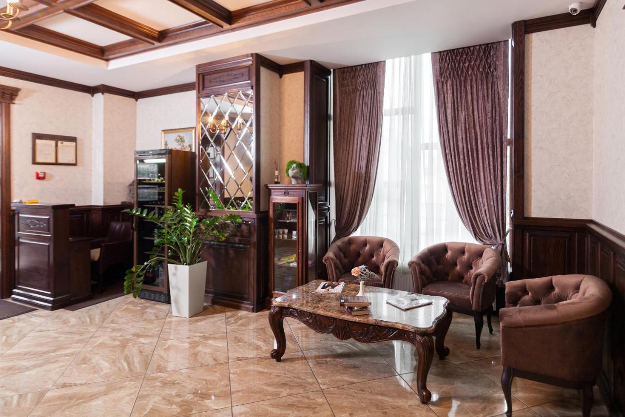 Avalon Palace Ternopil Exteriör bild